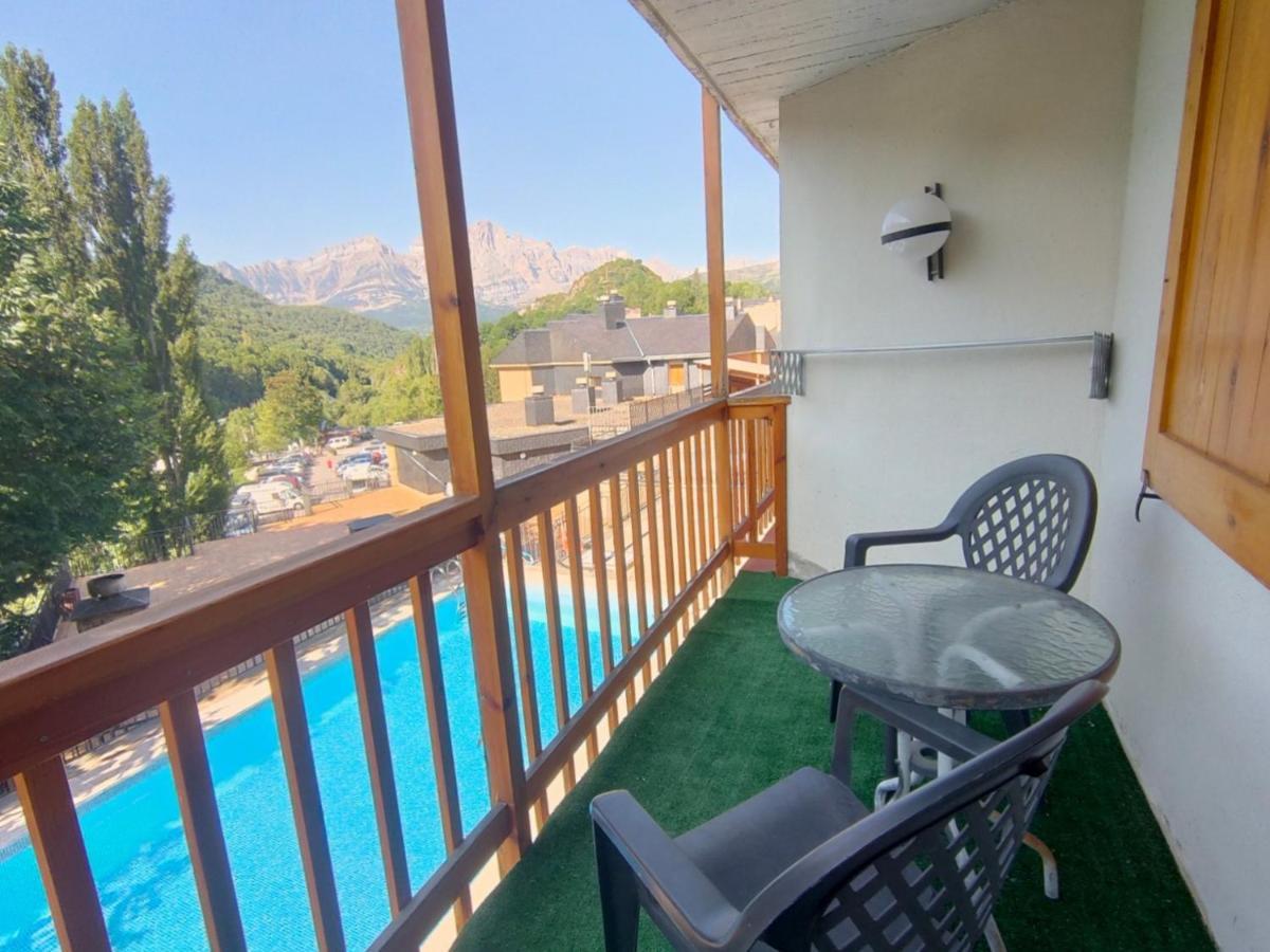 Con Maravillosas Vistas Al Lado De La Estación Apartamento Panticosa